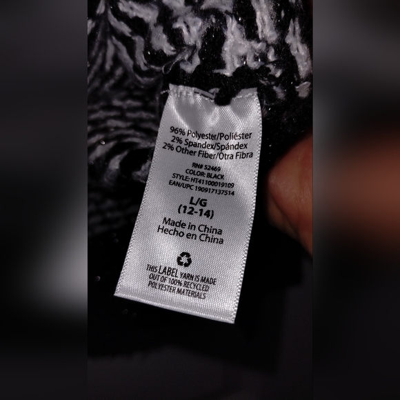 Women's Sweater - Picture 5 of 5